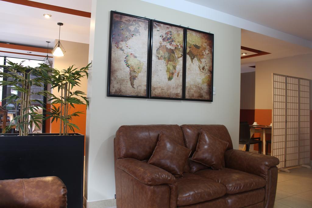 El Peregrino Apart Hotel Abancay エクステリア 写真