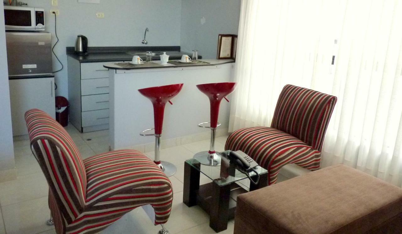El Peregrino Apart Hotel Abancay エクステリア 写真
